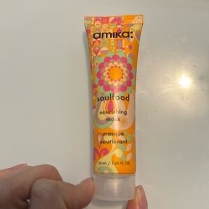 Amika - nourishing mask